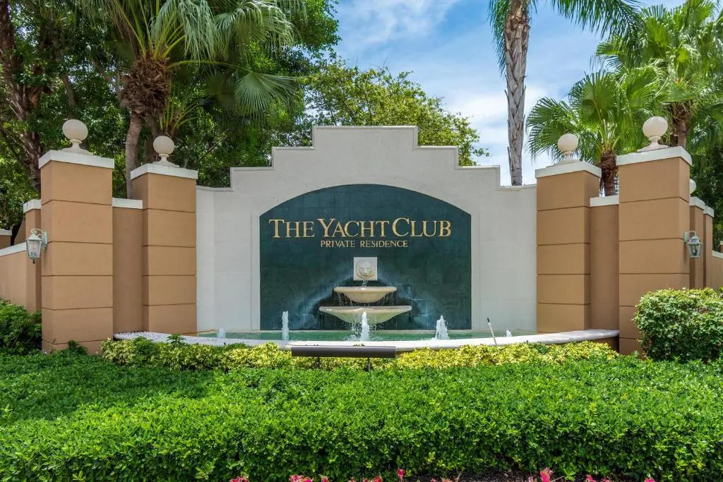 photo 1 of Yacht Club at Aventura Luxurious 1 Bed 1 Bath