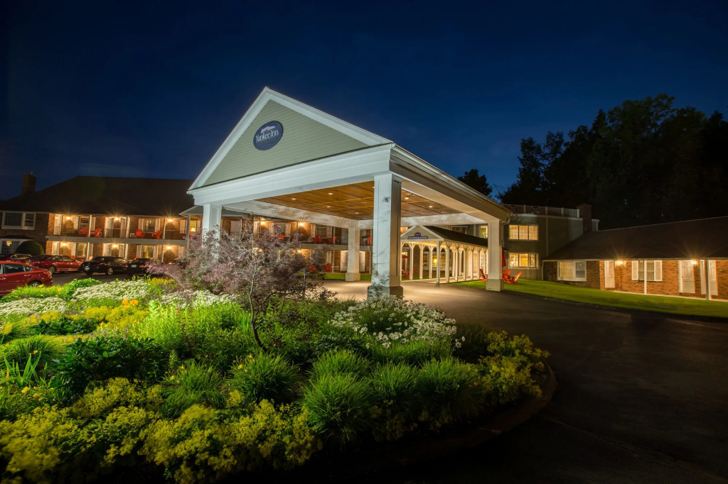 photo 1 of The Yankee Inn