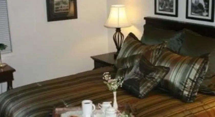 photo 1 of Yosemite Bed and Breakfast