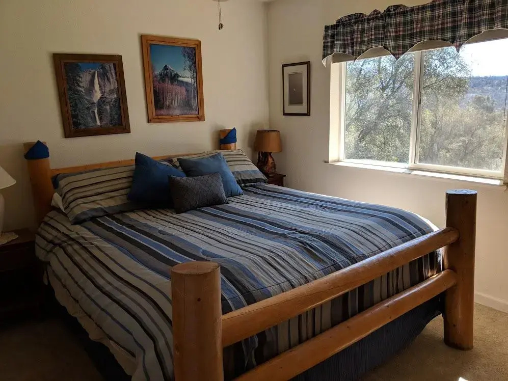 photo 1 of Yosemite Nights B&B