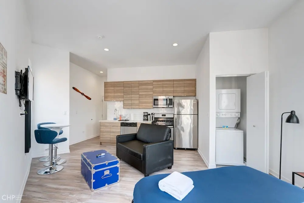 photo 1 of River West, Second Floor Chicago by 747 Lofts