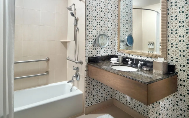 Executive Suite with balcony