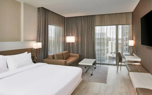 Standard Double room with city view