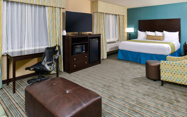 Deluxe Double Suite