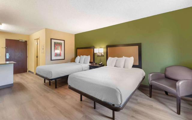 Quadruple Suite