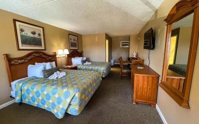 Double room with partial view