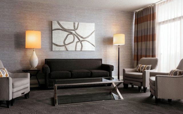 1 Bedroom Suite