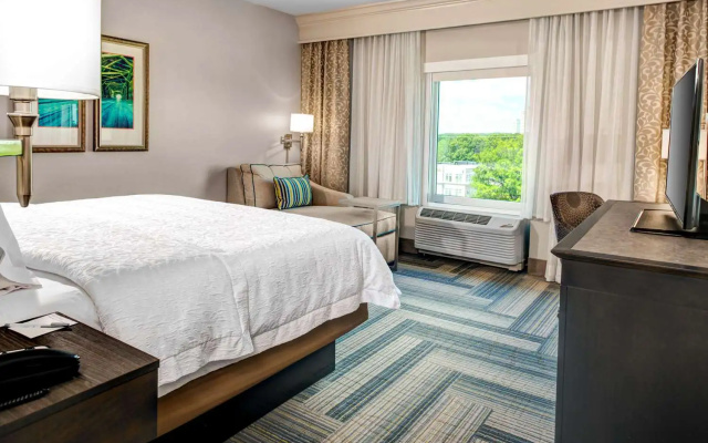 Hearing Accessible Double Studio Suite