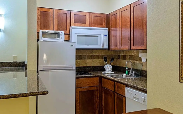 2 Bedrooms Double Suite