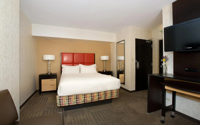 Standard Double room with city view