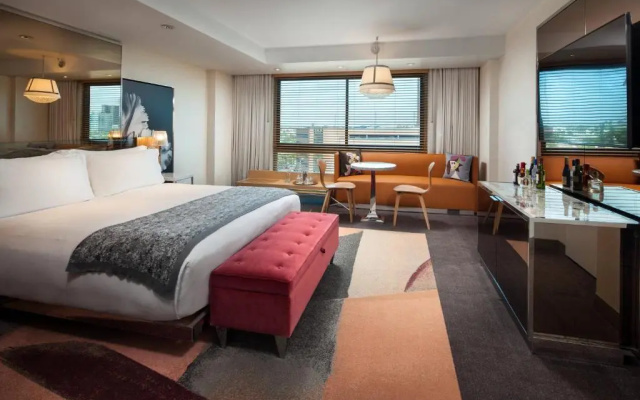 SLS Double Suite