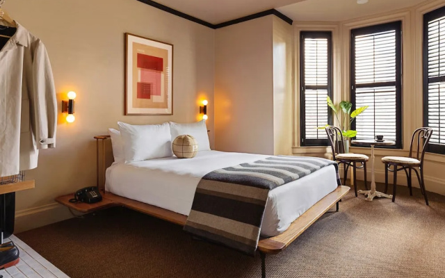 2 Bedrooms Suite
