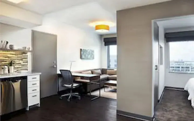 Economy room