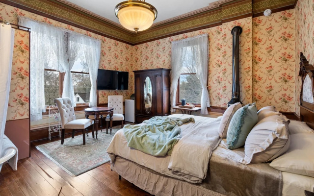 1 Bedroom Classic Suite