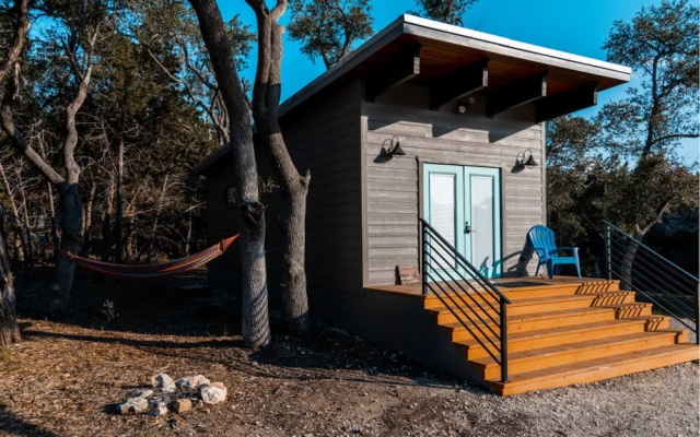 Triple Cottage