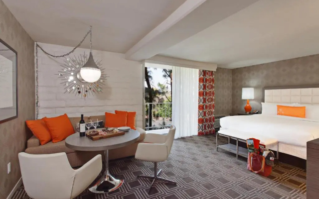 Portola Suite