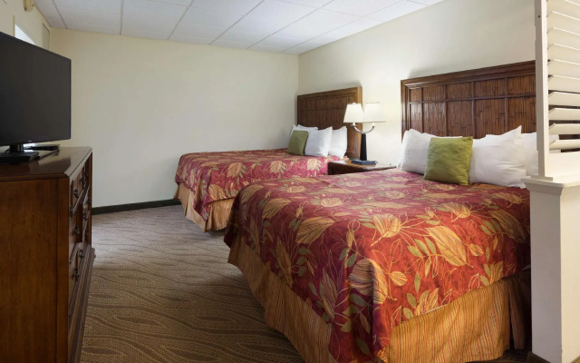 Quadruple Suite