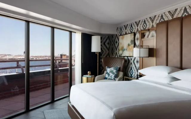 Double Suite with water view