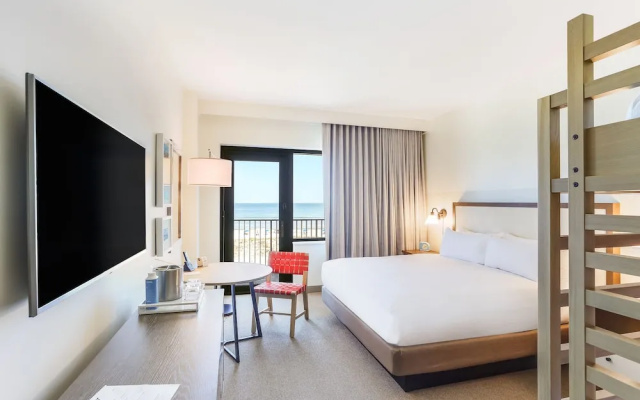 Standard room with bay view