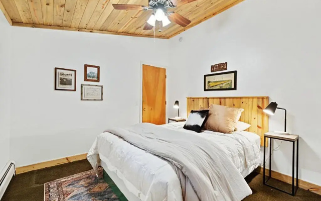 2 Bedrooms Suite