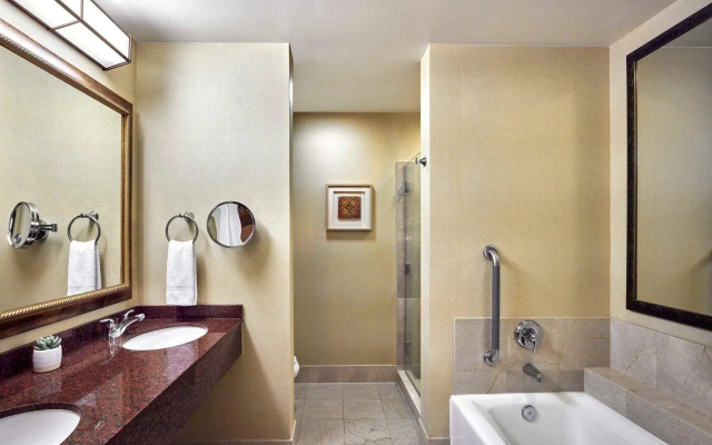 2 Bedrooms Suite
