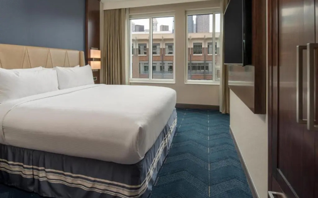 2 Bedrooms Accessible Double Suite