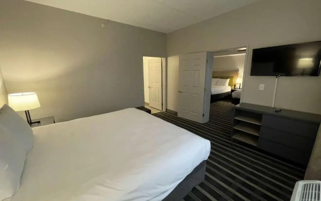 2 Bedrooms Quadruple Suite