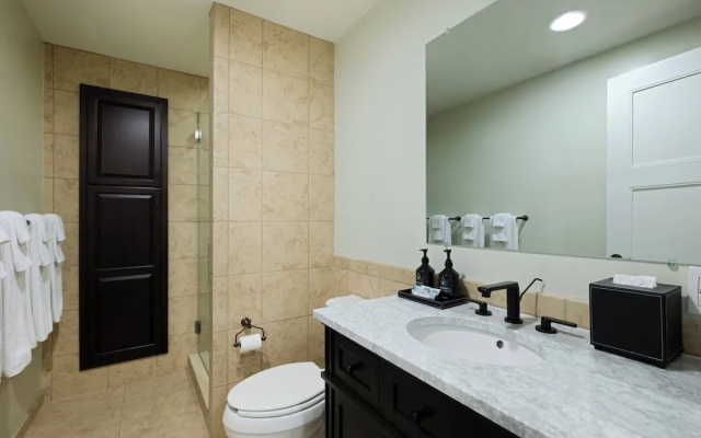 2 Bedrooms Suite