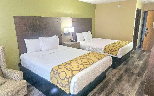 Quadruple Suite