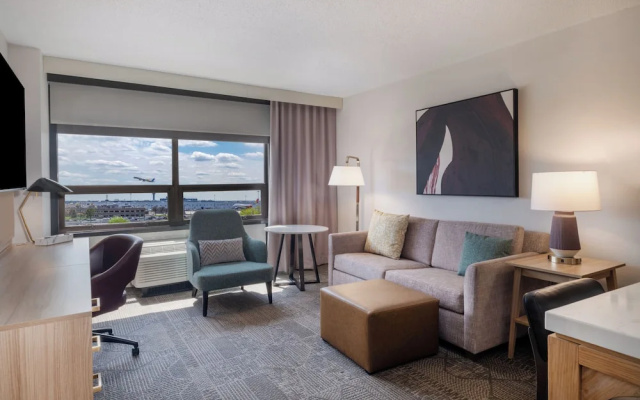 1 Bedroom Suite with view