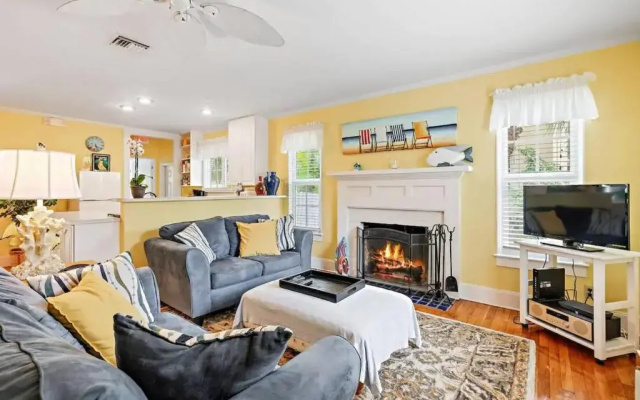 3 Bedrooms Cottage