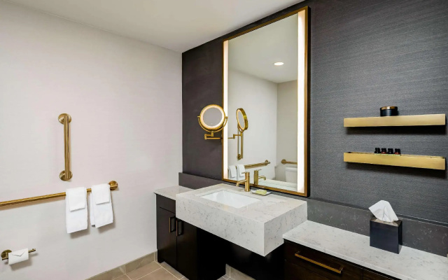 Double Suite