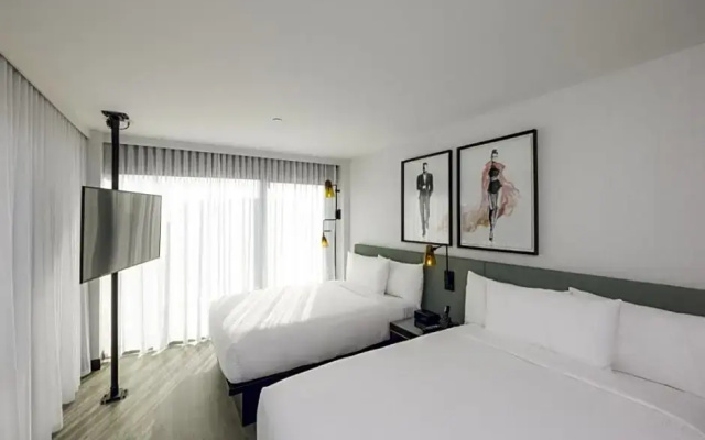 Quadruple room