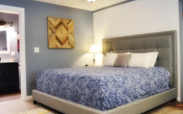 Suite with river view