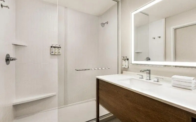 1 Bedroom Double Suite