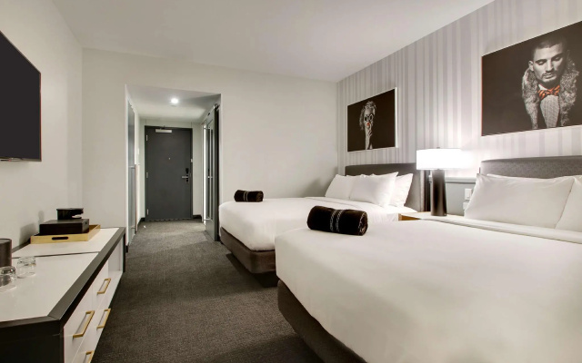 Quadruple room