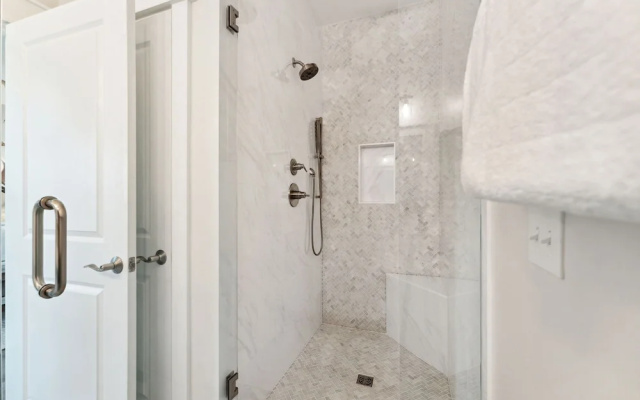 Grand room