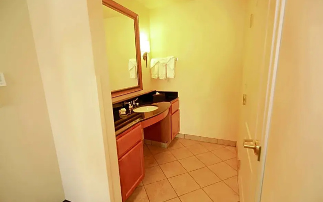 2 Bedrooms Double Suite