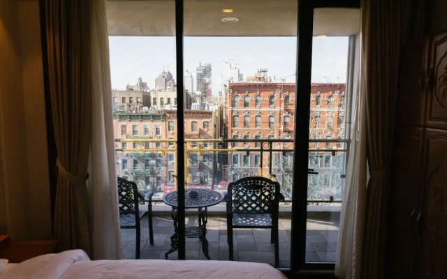 Deluxe Double room with balcony