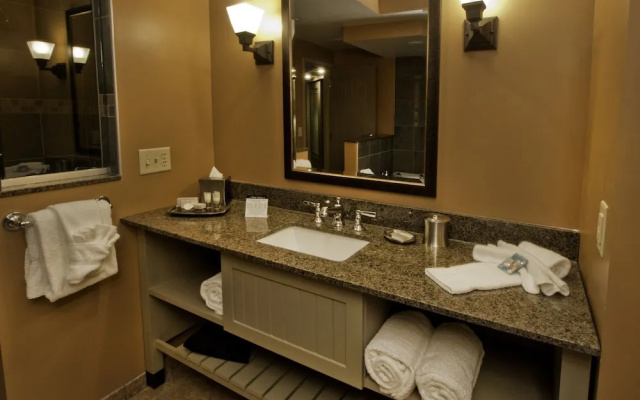Suite with balcony