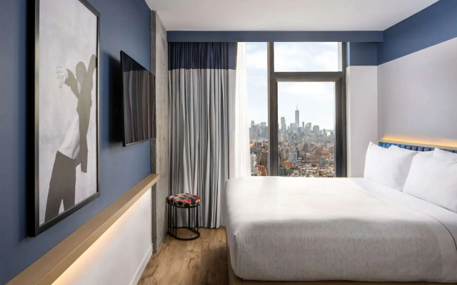 Double room Landmark City View