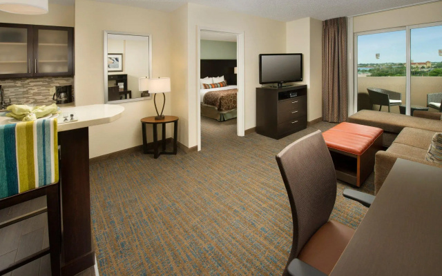 1 Bedroom Double Suite with balcony