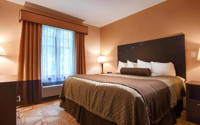 1 Bedroom Double Suite