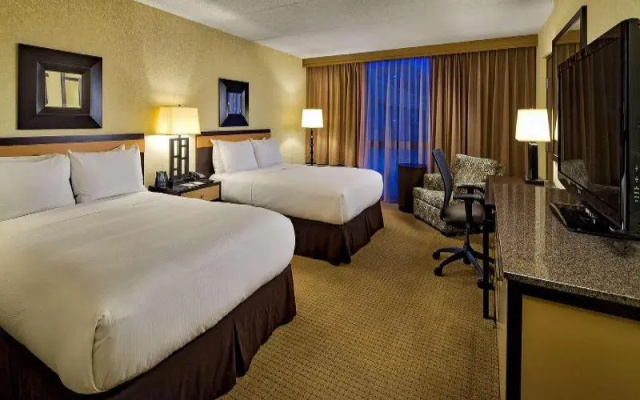 2 Bedrooms Suite