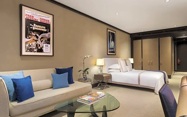Standard Junior Suite