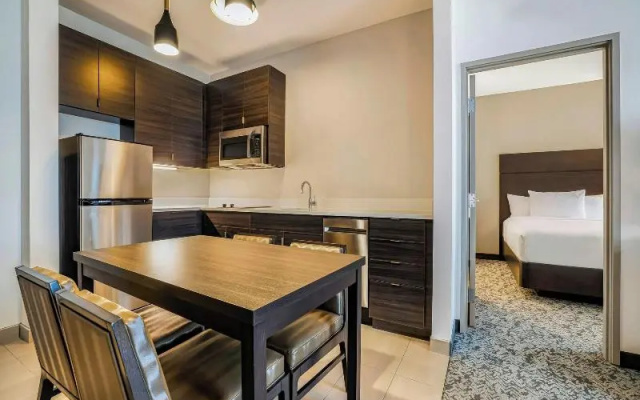 1 Bedroom Quadruple Suite