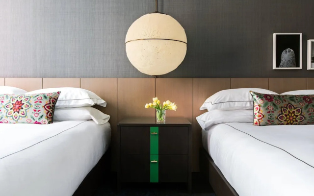 Quadruple Suite
