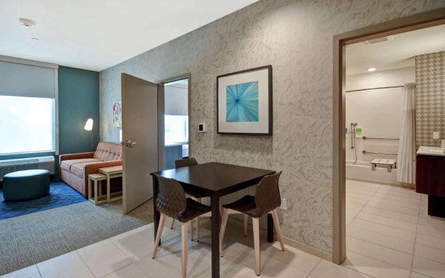 Double Suite