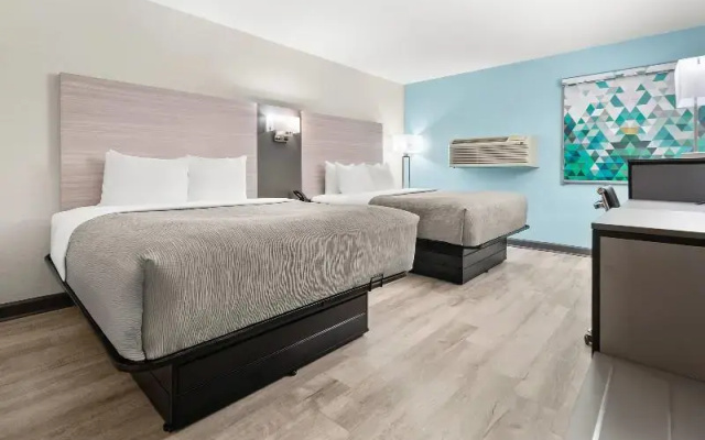 Standard Sextuple room