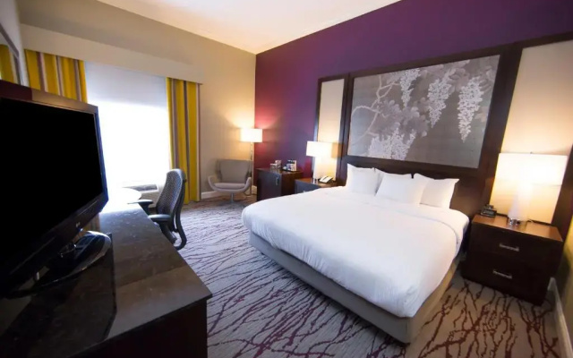 Double room with city view